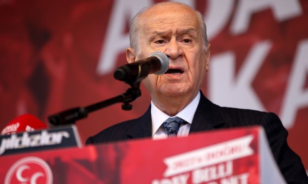 Bahçeli’den Altılı Masa’ya salvolar