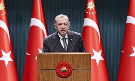 Cumhurbaşkanı Erdoğan: Yıl başından sonra iktisatta istikrarı göreceğiz