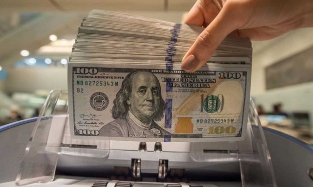 Dolar/TL’de yeni tepe