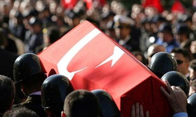 Gölcük Tersane Komutanlığında bir asker şehit