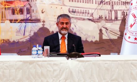 Hazine ve Maliye Bakanı Nureddin Nebati açıklama yapıyor