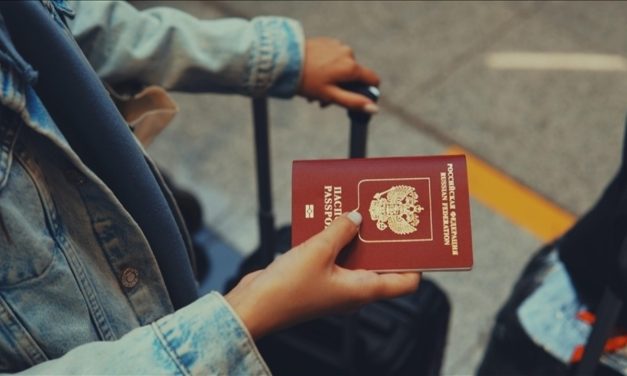 Polonya, Rusların ülkeye hava ve deniz yoluyla girişini yasakladı
