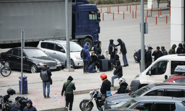 Rusya, Gürcistan hududunda askerlik şubesi açacak