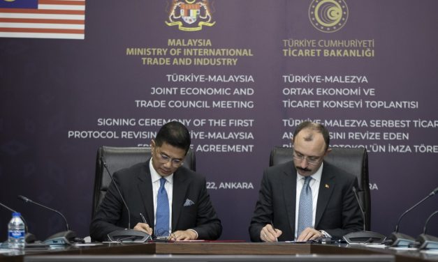 Türkiye ve Malezya Özgür Ticaret Mutabakatı’nı revize eden protokolü imzaladı