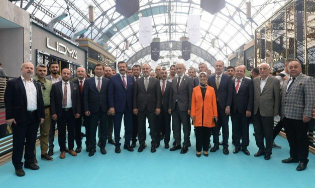47. Memleketler arası İnegöl Mobilya Fuarı açıldı