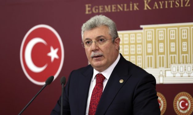 AK Parti’den CHP’nin başörtüsü teklifine reaksiyon