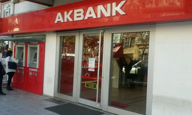 Akbank’ta ‘mükerrer işlem’ sorunu giderildi