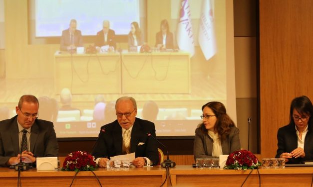 Anayasa için onarım, iktisat için yapısal ıslahat