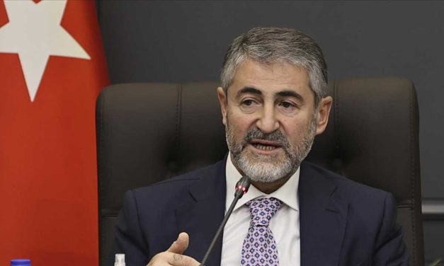 Bakan Nebati: Ümraniye-Ataşehir-Göztepe metrosu için imzalar atıldı