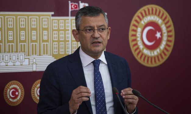CHP’den başörtüsü davetine cevap
