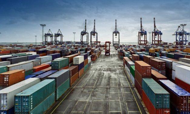 Dış ticaret açığı yıllık yüzde 298 arttı