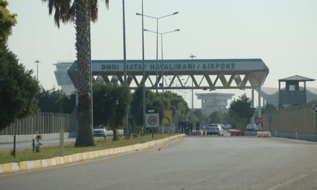 Hatay Havalimanı uçuş trafiğine tekrar açıldı