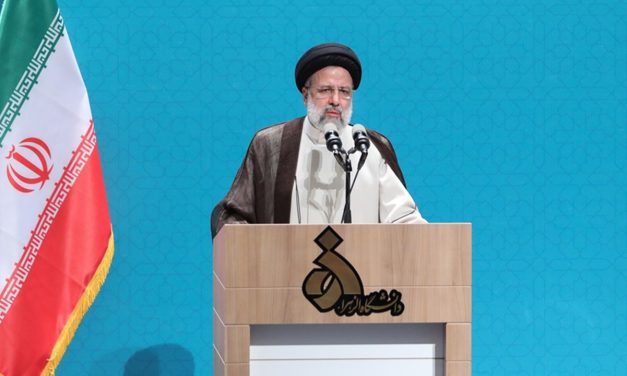 İran: Nükleer müzakerelerden kaçmayacağız