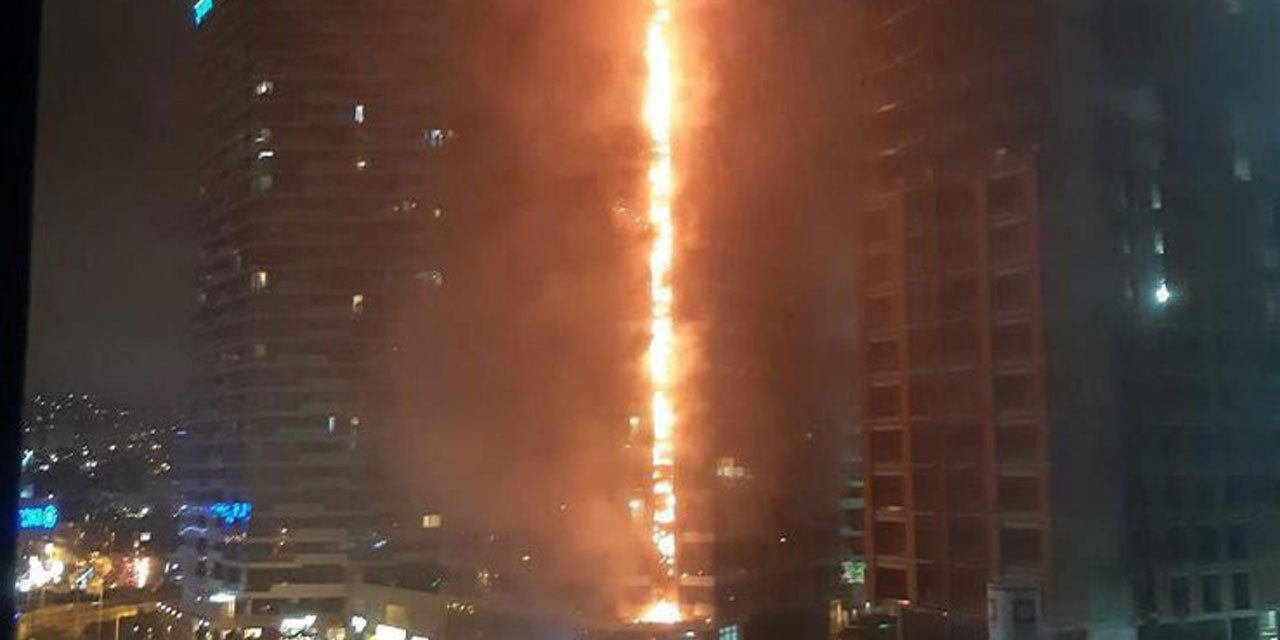 Kadıköy’deki yangın söndürüldü