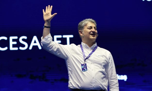 Karakaş: Oyunun kuralları değişiyor, TOGG yeni dünyanın yeni oyuncusu