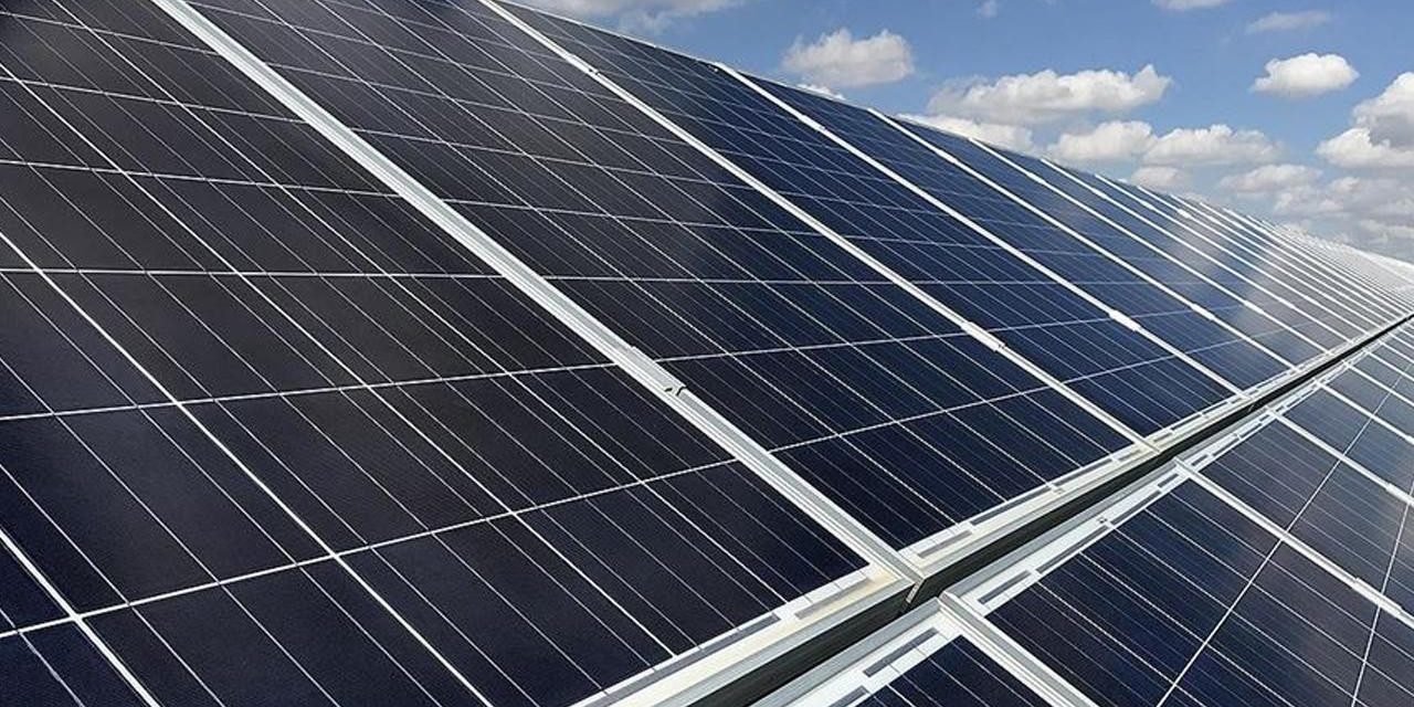Katar’da 800 megavatlık güneş gücü santrali açıldı