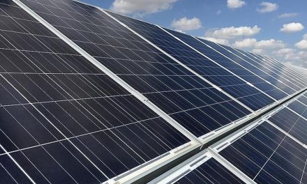 Katar’da 800 megavatlık güneş gücü santrali açıldı