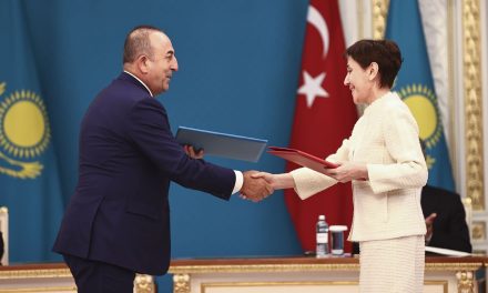 Kazakistan’la 6 muahede imzalandı