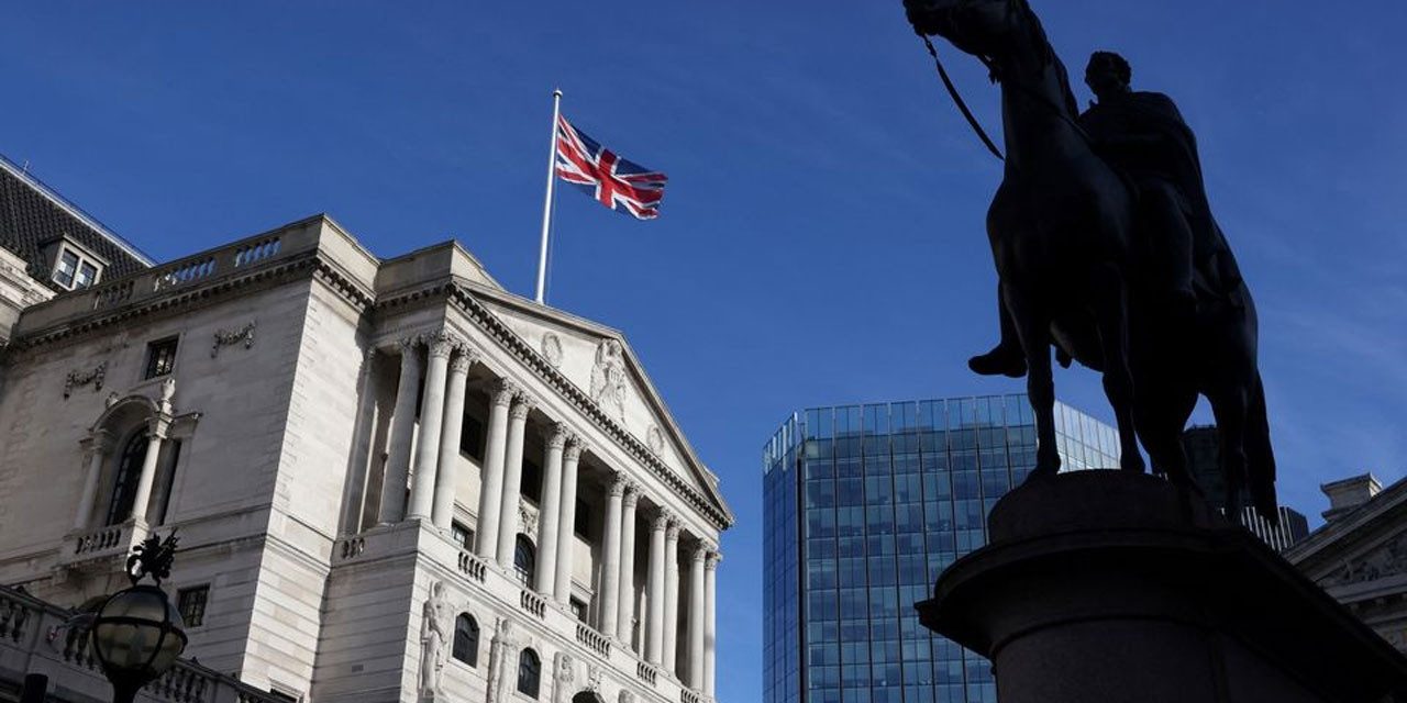 Moody’s İngiltere’nin kredi notu görünümünü negatife çevirdi