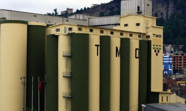 Nebati: TMO uygun fiyatlı arpa ve mısır satışına tekrar başlayacak