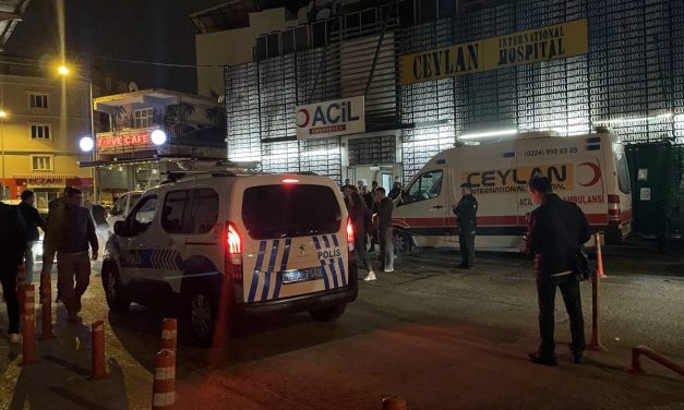 Olaya müdahale etmek için tırmandığı balkondan düşen polis şehit oldu