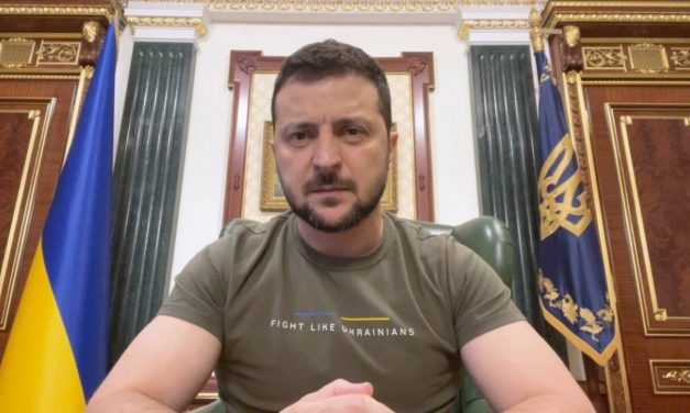 Zelenskiy: Elektrik santrallerinin yüzde 30’u yok edildi