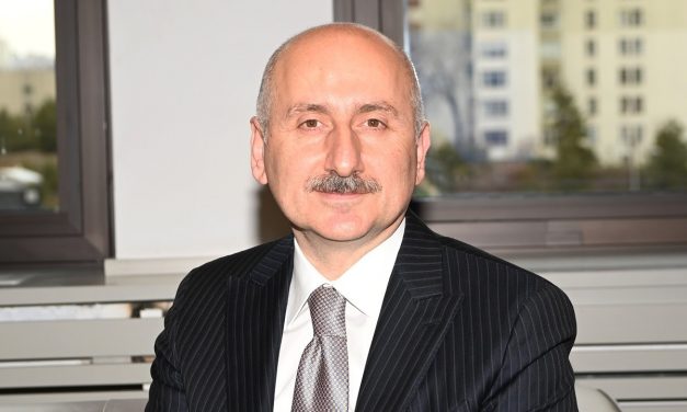 55 günde 12 büyük yapıtı hizmete sunduk