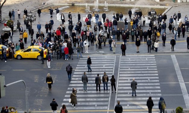 9’u 5 geçe hayat durdu