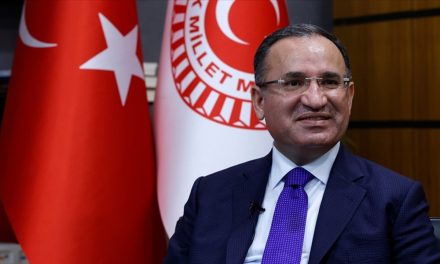 Adalet Bakanı Bekir Bozdağ: Türkiye, Filistin’in yanında olmaya devam edecek