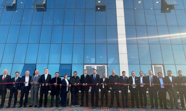 Batman’da 4 fabrika açıldı