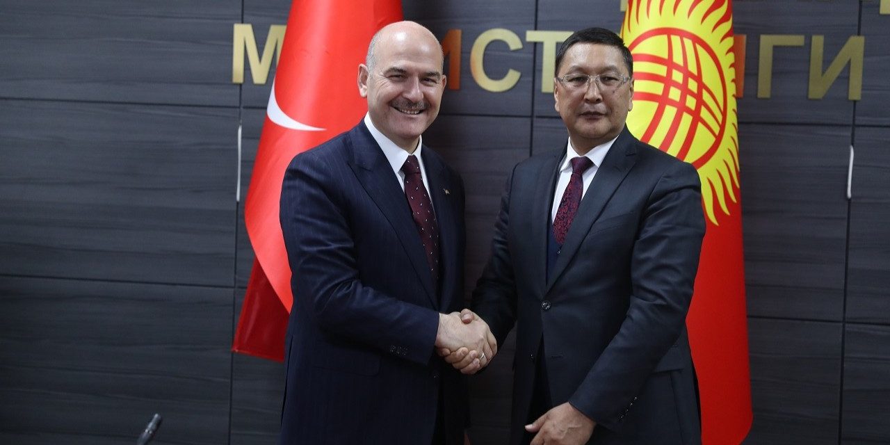 İçişleri Bakanı Soylu, Kırgızistan Acil Durumlar Bakanı Ajikeyev ile görüştü