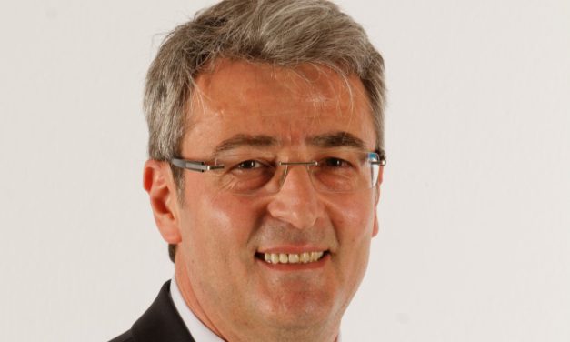 İkram kartları ağır ilgi görüyor