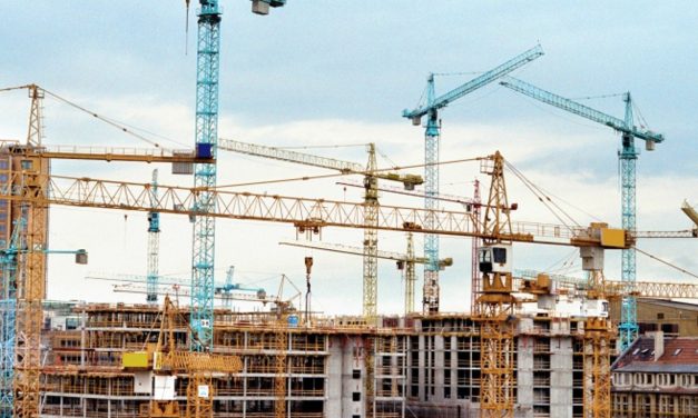 İnşaat hariç güven azaldı