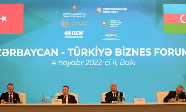 Sur Yapı’nın Azerbaycan projeleri için birinci imzalar atıldı