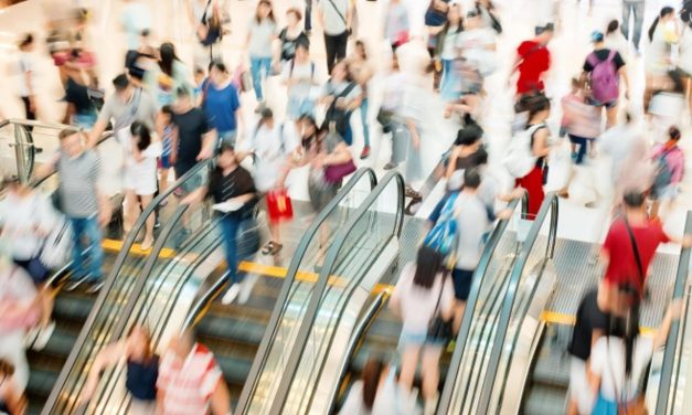 Tüketici güveninde düşüş sürdü