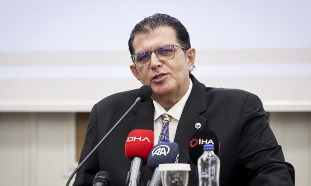 “Türkiye iktisadının kurtuluşu ekonomiyi büyütmekten geçer”