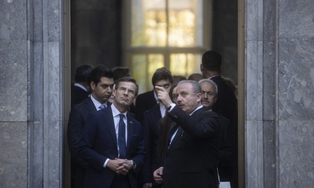 Türkiye, İsveç’in terör konusunda somut adımlar atmasını bekliyor