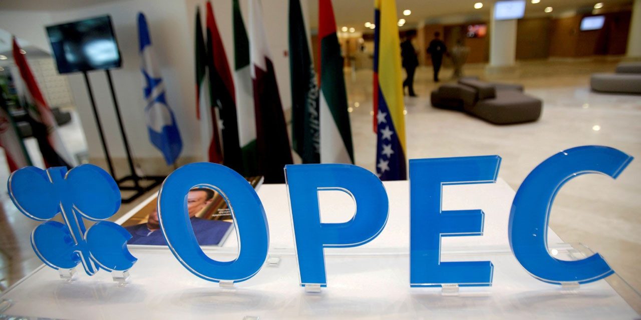 OPEC, günlük  petrol üretimini 2 milyon varil azaltacak