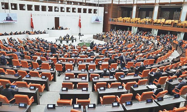 50/d’li araştırma görevlilerine takım düzenlemesi kabul edildi