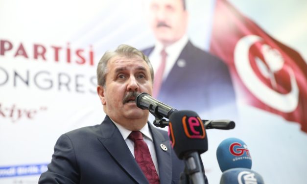 BBP Genel Lideri Destici: Terör örgütünün partisi olmaz