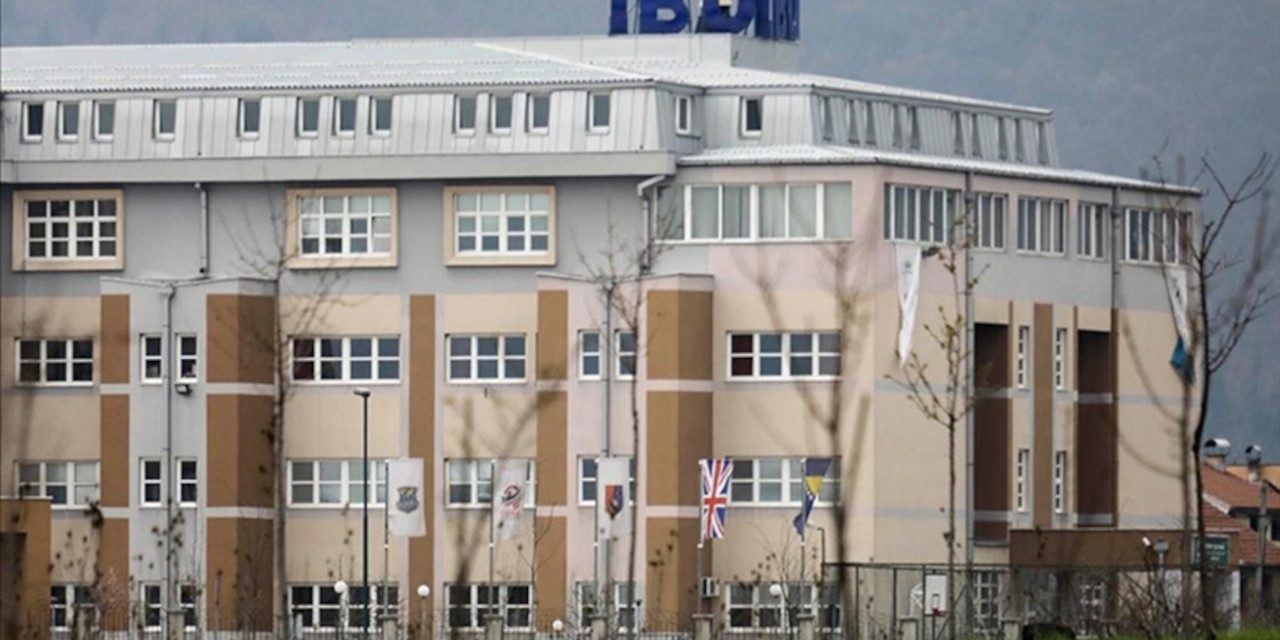 Bosna Hersek’te FETÖ okulları borç batağında