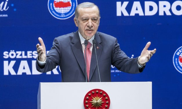 Cumhurbaşkanı Recep Tayyip Erdoğan’dan seçim iletisi