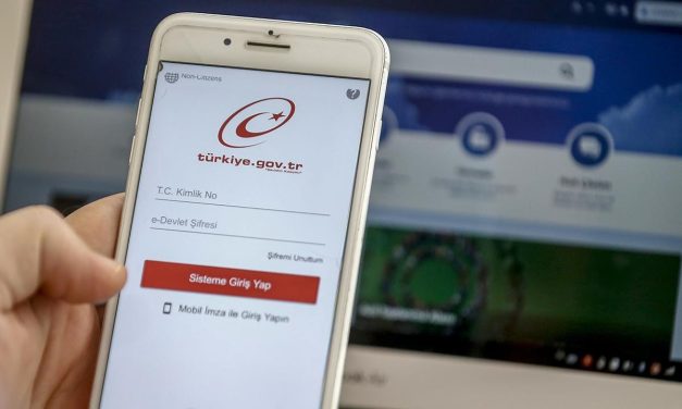 e-Devlet müracaatıyla 320 bin 775 kişinin isimli sicil kaydı silindi