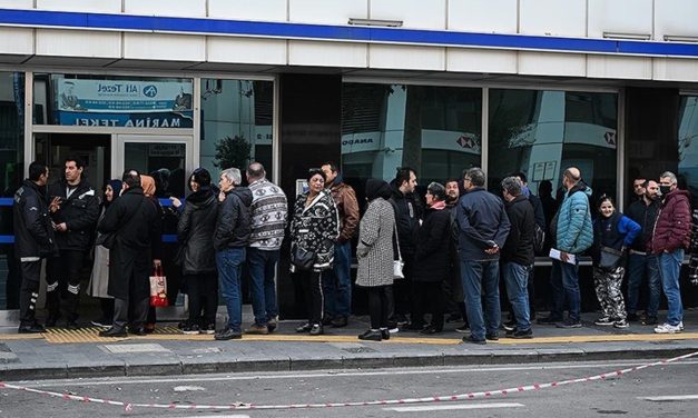 EYT’lilerin başını karıştıran durum: EYT’liler neden %30 artırım alamadı? Merak edilen soruya karşılık