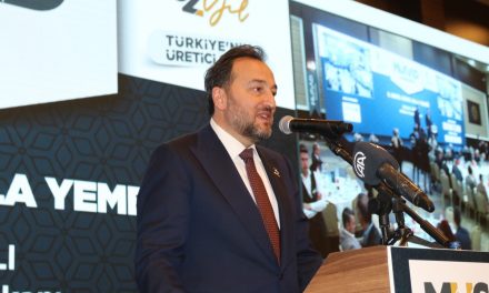 Mahmut Asmalı: Türkiye iktisadı dünya ortalamasının üzerinde büyüdü