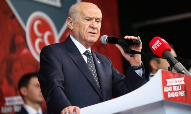 MHP Genel Lideri Devlet Bahçeli: Altılı masa şimdiden kriz girdabına girdi