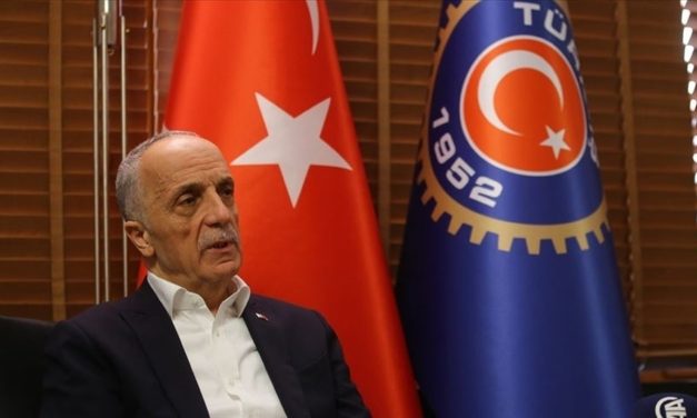 TÜRK-İŞ Liderler Konseyi taban fiyat gündemiyle toplanacak