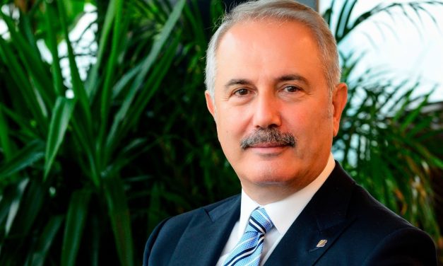 VakıfBank yeni şubeleriyle büyüyor