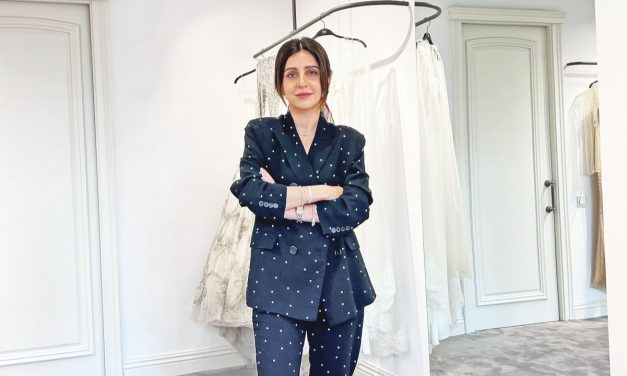 Yeni kuşak modanın nabzı elbise kiralama kesiminde atıyor