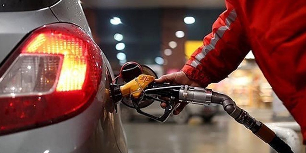 Motorin fiyatlarında indirim bekleniyor (Benzin ve motorin ne kadar oldu? 1 Şubat 2023)